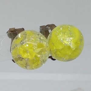 * vintage YELLOW crackle glass ball clip on earrings